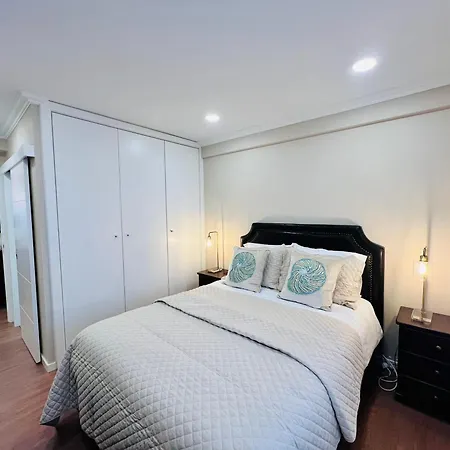 Antonio's Captain - 200m From The *